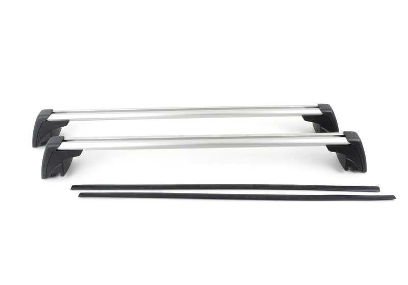 Barras de techo para BMW X1 E84 con railing. OEM 82712338617. Instalación sin herramientas, estructura de aluminio y cierre antirrobo. Compatible con portaesquís, cofres y más. Original BMW.