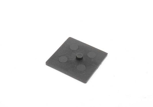 Anschlusspunkt für die Vorderachsestütze für BMW E38 (OEM 12521440146). Original BMW