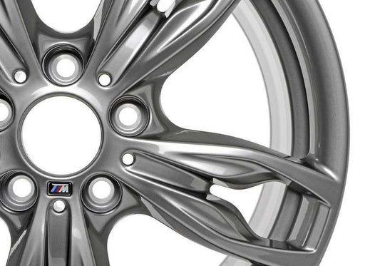 Pneus en aluminium M Double Ray 436 pour BMW Series 1 F20, F21, série 2 F22, F23 (OEM 36117845870). BMW d'origine