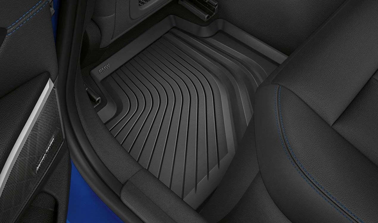 Tarppeti di gomma posteriore per tutto il clima OEM 51475A1F0D2 per BMW G42, G87, G23, G23N, G83, G83N. Protezione dell'acqua e dello sporco. BMW originale.