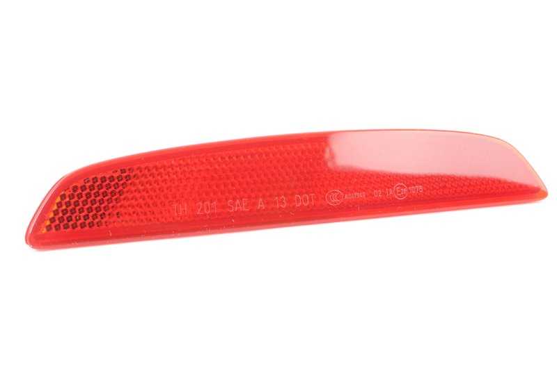Reflector trasero izquierdo OEM 63147850005 para BMW F85. Original BMW.