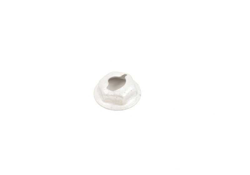 Tuerca 6 mm OEM 07147141004 para MINI F60, BMW E60, E61. Compatible con paneles de puerta y más. Original MINI y BMW.