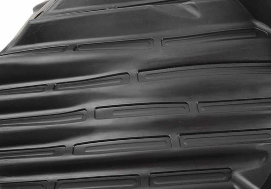 Front Left Wheel Arch Cover OEM 51717288909 for BMW 3 Series F34 GT, F34 GT LCI. Genuine BMW.