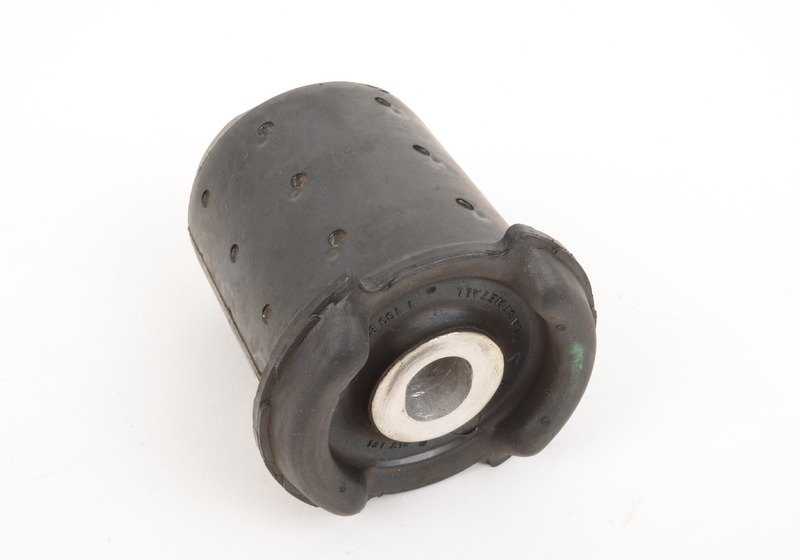 Soporte de goma del eje trasero OEM 33312227374 para BMW Serie 8 E31 850CSI. Original BMW.