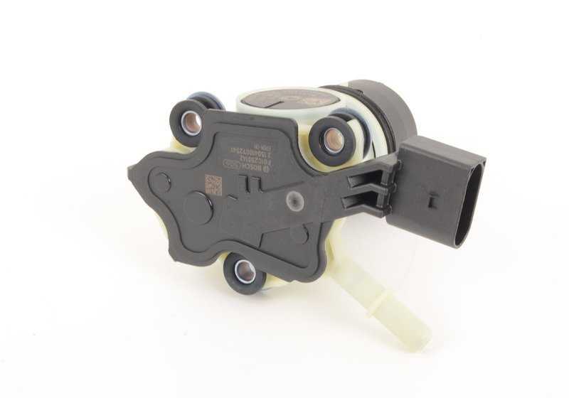 Módulo de bomba AdBlue / SCR OEM 16197351665 para BMW F30, F31, F32, F33, F36, F07, F10, F11, F02, G11, G12, F25, F15, F16. Original BMW.