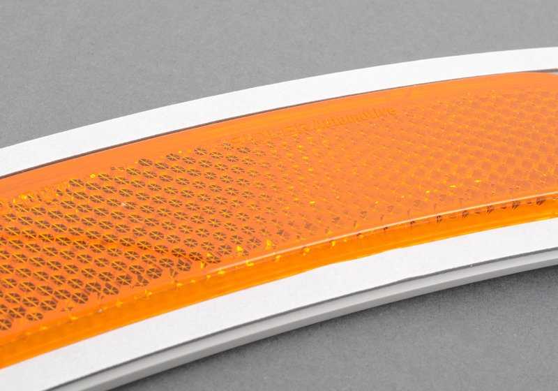 OEM Reflecteur du côté gauche 63147845429 pour BMW F06, F06N, F12, F12N, F13, F13N. Pièce BMW originale.