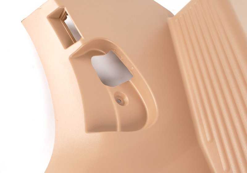 Revestimiento lateral delantero izquierdo OEM 51438238513 para BMW Serie 3 E46 (03/1998 - 08/2006) color HELLBEIGE. Original BMW.