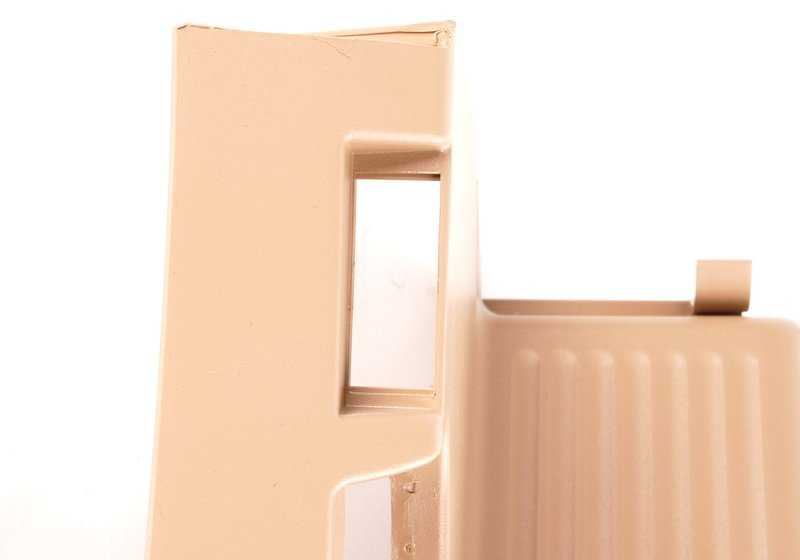Revestimiento lateral delantero izquierdo OEM 51438238513 para BMW Serie 3 E46 (03/1998 - 08/2006) color HELLBEIGE. Original BMW.