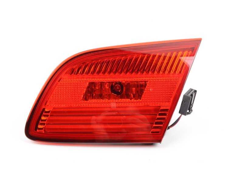 Piloto trasero derecho maletero OEM 63217162304 para BMW E93 (Serie 3 Cabrio). Original BMW.