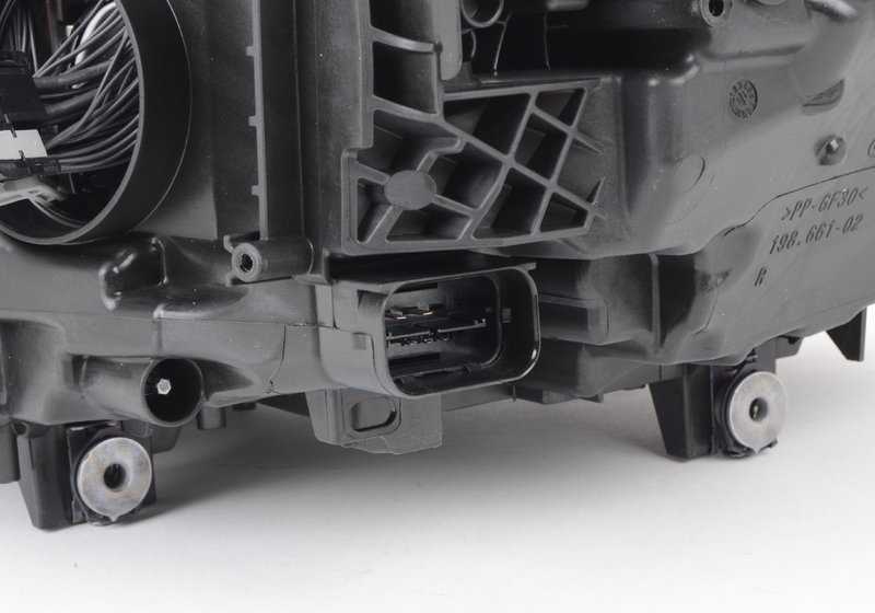 Faro LED AHL derecho OEM 63117419622 para BMW F30 LCI, F31 LCI. Original BMW.