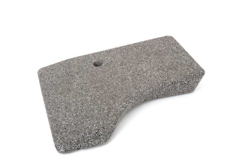 Protector reposapiés delantero derecho OEM 51477066980 para BMW E81, E82, E87, E88, E90, E91, E92, E93, E84. Original BMW.