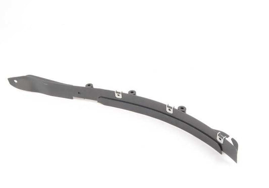 Adattatore di stampaggio ruota anteriore destra OEM 51118056710 per BMW F86. BMW originale.