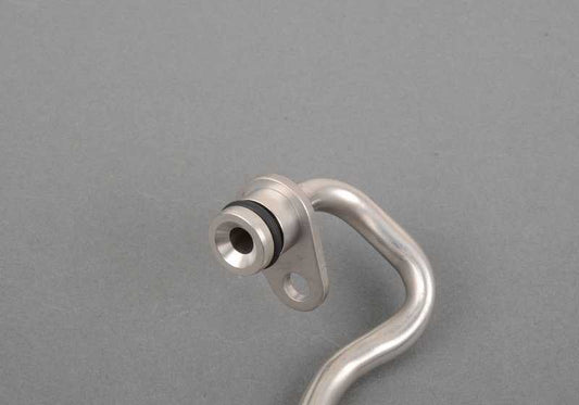 Tubería de aceite OEM 11427848524 para BMW F87N, F80, F80N, F82, F82N, F83, F83N. Conducto de alimentación de aceite para turbo. Original BMW.
