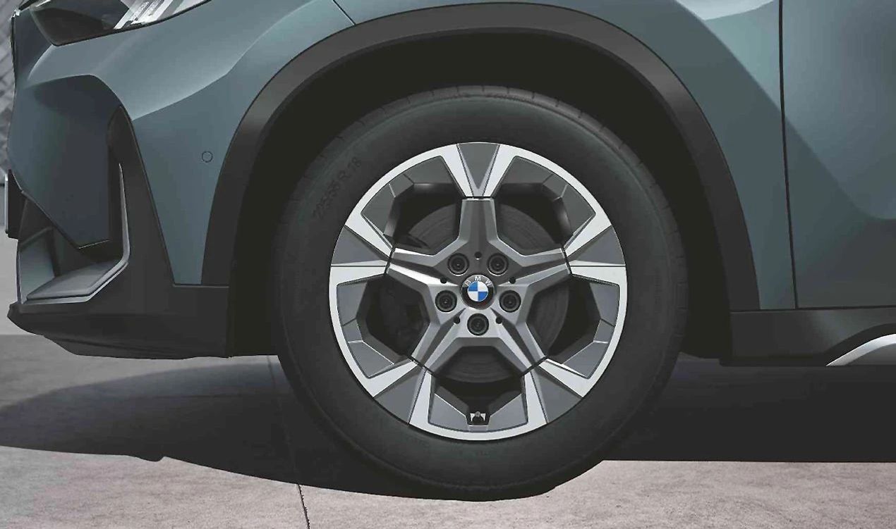 Tire d'alliage aérodynamique d'origine 866 OEM 36116898040 pour BMW (modèles compatibles: G30, G31, G38, F90). BMW d'origine.