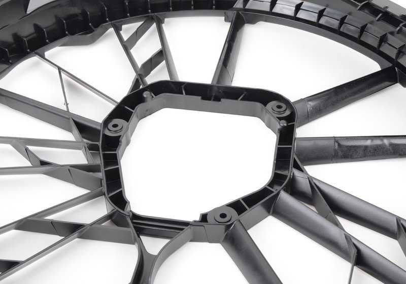 Soporte de ventilador OEM 17117557814 para BMW E82, E88, E90, E92, E93. Original BMW.