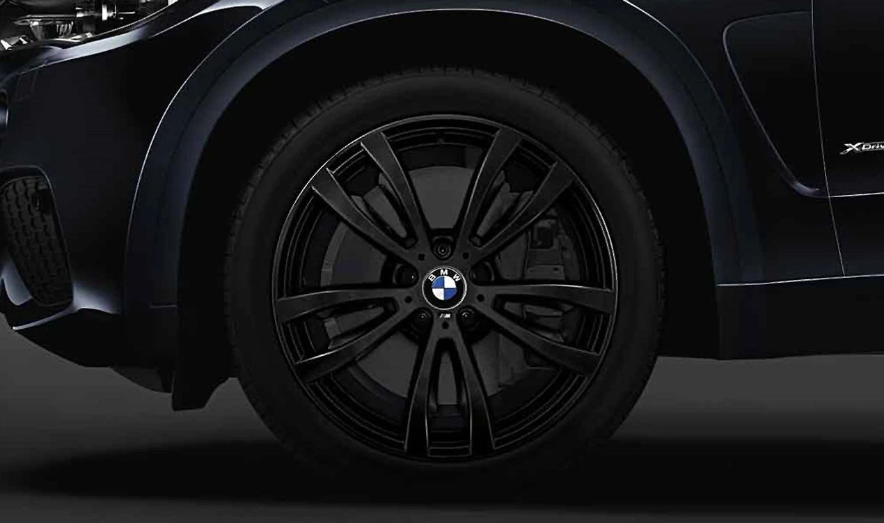 Llanta de aleación M Doble radio 469 Jet Black 20" OEM 36118064894 para BMW F15 y F16. Original BMW.
