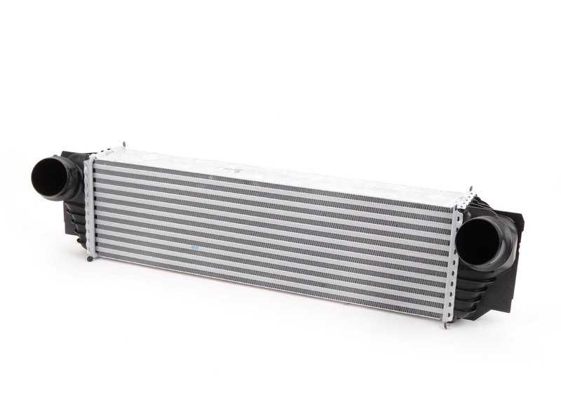 Intercolater OEM 17517577115 pour BMW F07, F10, F11, F01, F02. BMW d'origine.