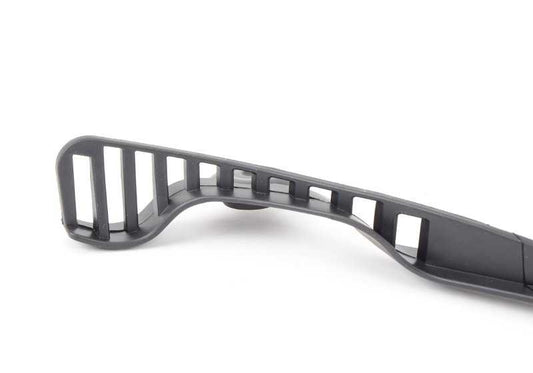 Rejilla cubrehojas derecha OEM 51717402082 para BMW F30, F31, F32, F33, F34, F36. Pieza original BMW. Ideal para proteger la ventilación del parabrisas.