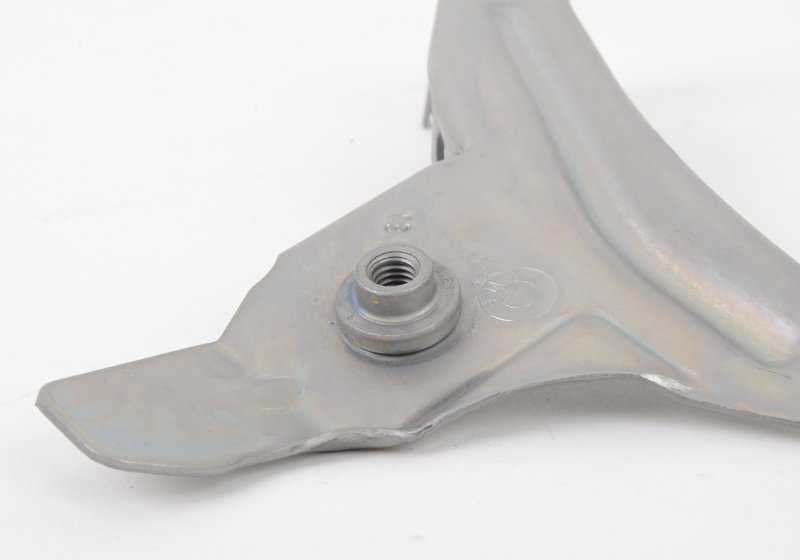 Lower right side panel bracket for BMW 5 Series E60, E61 (OEM 51647161452). Original BMW.