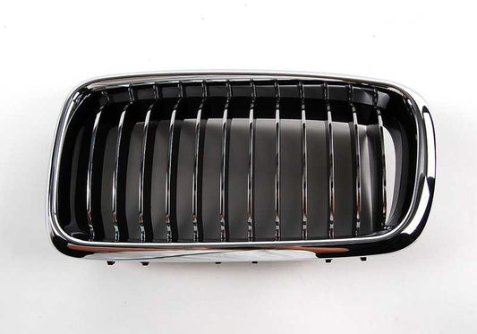 Rejilla embellecedora izquierda OEM 51138231595 para BMW E38. Original BMW.