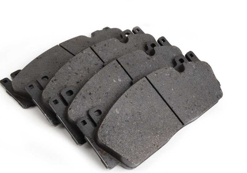 Kit de frenos carbono-cerámicos M OEM 34112358378 para BMW F80, F82, F83 (modelos M3 y M4). Mejora el rendimiento y reduce el peso. Original BMW.