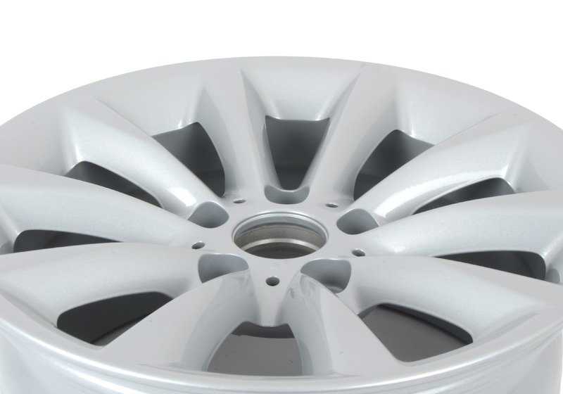 Llanta de aleación diseño estrella 340 OEM 36116791481 para BMW E90, E91, E92, E93. Original BMW.