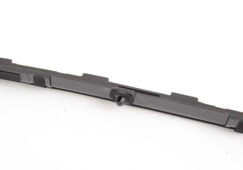 Listón de sujeción puerta trasera derecha OEM 51137344212 para MINI Clubman F54, F54 LCI. Original MINI.