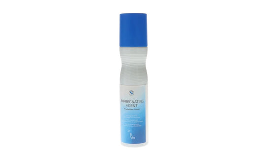 Waterproof Agent OEM 83125B54D04 for BMW. Original BMW product for the protection and maintenance of textile surfaces in the vehicle. Ecological, vegan and microplastic formula.