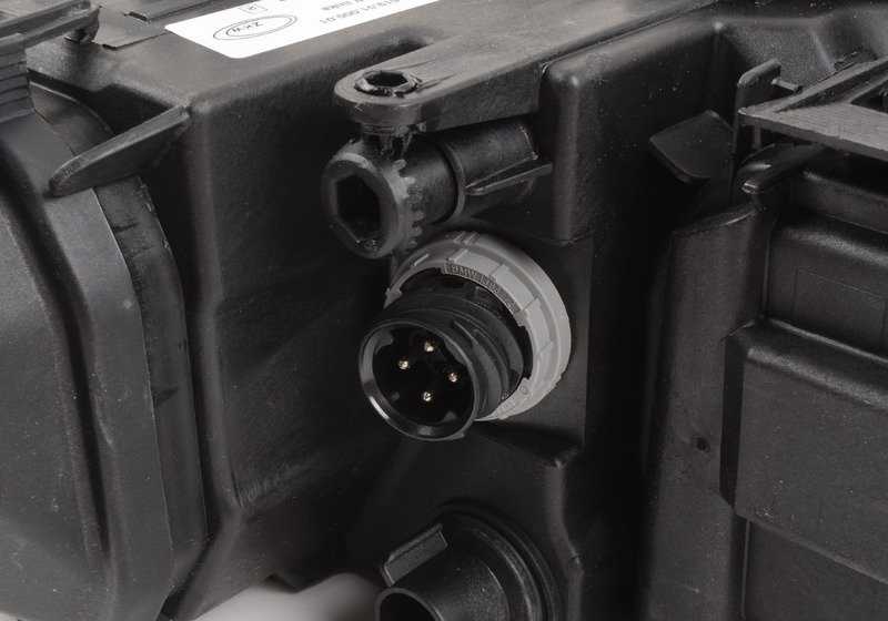 Faros delanteros izquierdo OEM 63121393271 para BMW E36. Original BMW.