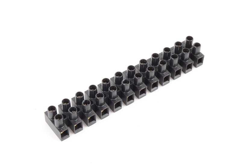 Clip sujet OEM 0711977625 pour BMW R50, R60, R65, R75, R80, R90, R100, E21, E23, E24, E28, E30, E36, E46, E12, E9, E10. BMW d'origine.