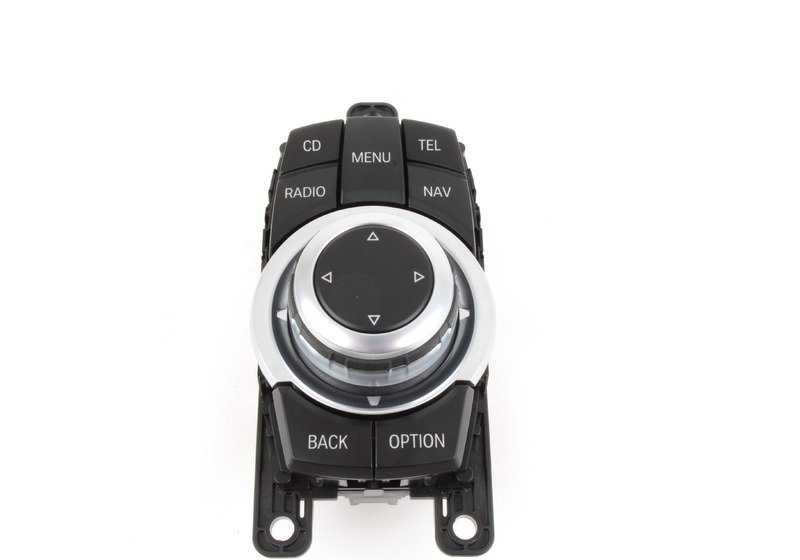 Módulo controlador OEM 61319247891 para BMW F06, F12, F13. Control electrónico original BMW para series 6. Repuesto genuino para garantizar compatibilidad y funcionamiento óptimo. Original BMW.