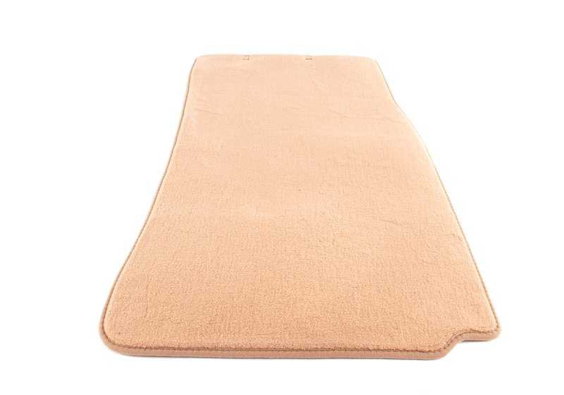 Alfombrillas delanteras y traseras beige arena OEM 51478204022 para BMW Serie 5 E39 (Berlina y Touring). Original BMW.