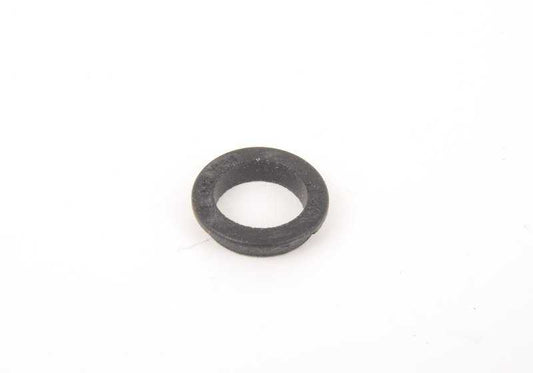 Casquillo OEM 72117000653 para BMW E46. Pieza original BMW utilizada en sujeción de la red divisoria de maletero o anclaje de asiento infantil. Repuesto original BMW.