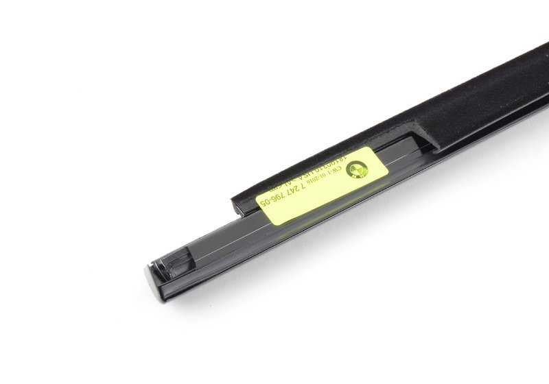 Cubierta exterior para puerta delantera derecha OEM 51337247796 para BMW F25. Original BMW.