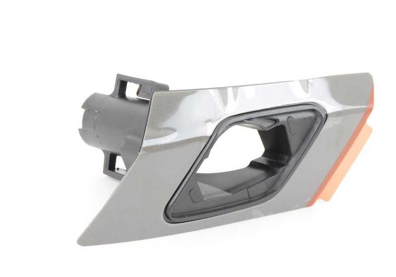 Soporte delantero paragolpes OEM 51118066228 para BMW F80, F80N, F82, F82N, F83, F83N. Recambio original BMW. Ideal para reparar soporte frontal del paragolpes en modelos M.