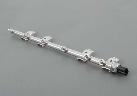 Rampa de inyección (rail de alta presión) OEM 13537575480 para BMW E90, E91, E92, E93, E60, E61, F01, F02, E71, E89 con motor N54. Original BMW.