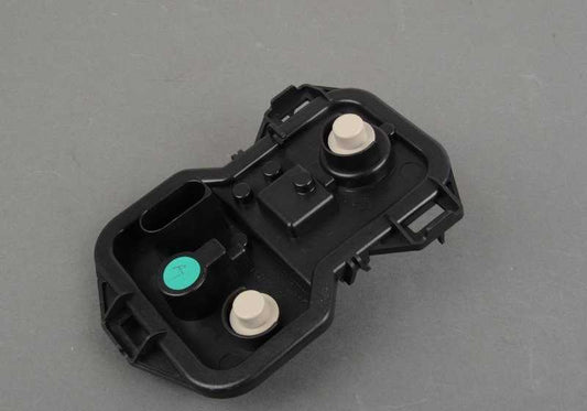 Portabombillas trasero lateral OEM 63217390231 para BMW F26 (X4). Pieza original BMW.