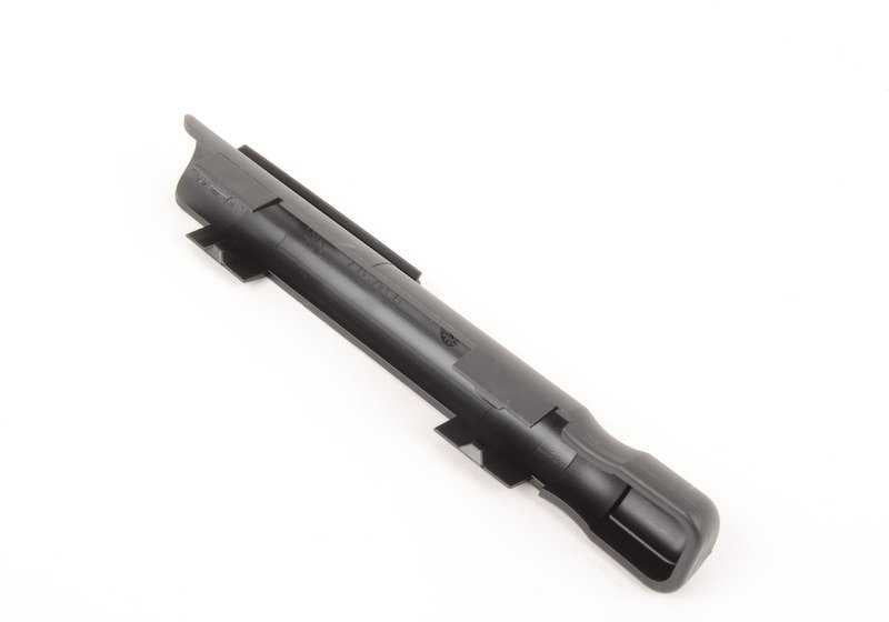 Guía de manguera (Schlauchführung) OEM 61667316346 para BMW F20, F21, F22, F23, F30, F31, F32, F33, F36, F80, F82, F83, F87. Original BMW.