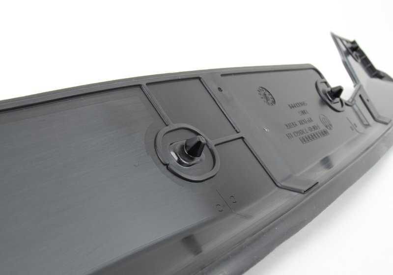 Goma de junta puerta delantera izquierda OEM 51767349643 para BMW X1 F48 (todos los modelos: 18i, 20i, xDrive20d, xDrive25i, sDrive16d). Original BMW.