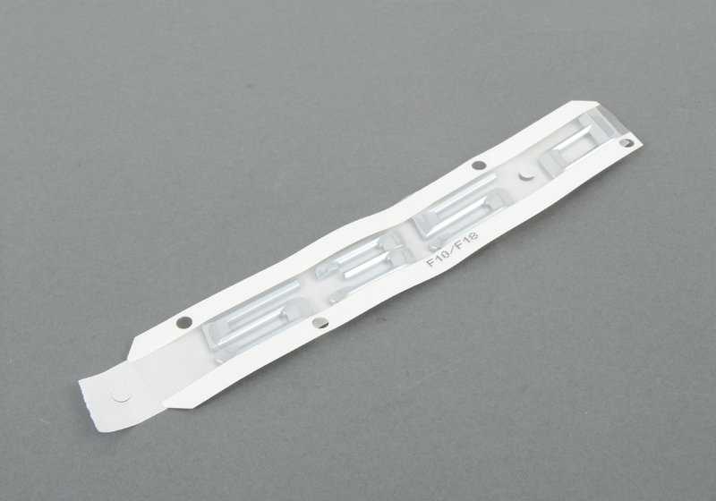 Emblema "BMW" OEM 51147219550 para BMW F10, F11. Original BMW.