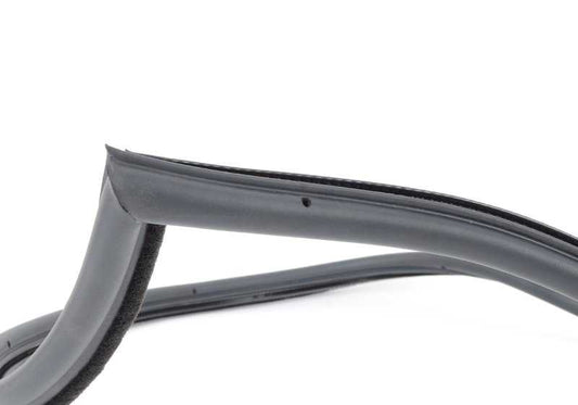 Right Song Protector 51711906960 for BMW E30. Original BMW.