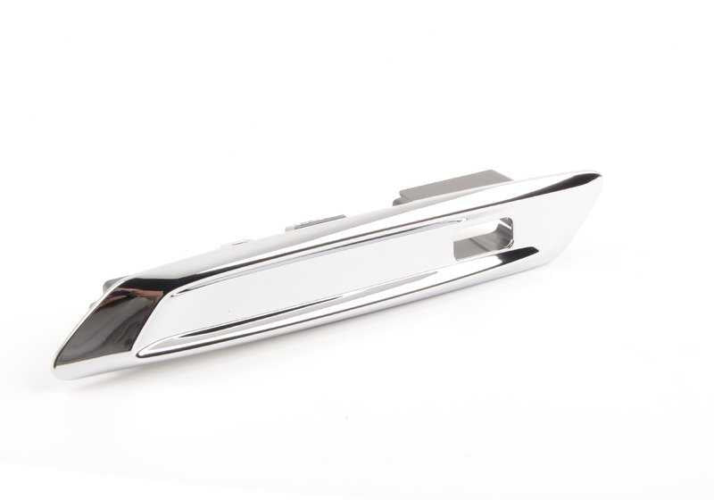 Paramento pared lateral delantero derecho OEM 51137336648 para BMW Serie 5 F10 LCI, F11 LCI. Original BMW.
