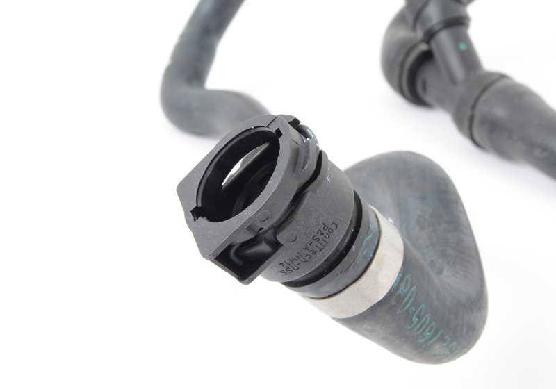 Manguera intercambiador de calor aceite motor OEM 11537527605 para BMW E85, E86. Original BMW.