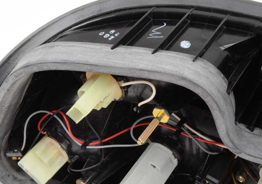 Piloto trasero derecho OEM 63218399604 para BMW E36 (todas las versiones) y BMW Z3 (todos los modelos). Original BMW.
