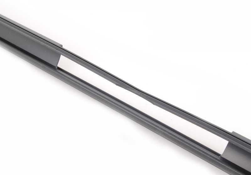 Moldura lateral izquierda OEM 51138214113 para BMW Serie 5 E39 (1995-2003). Original BMW.