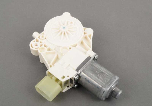 Accionamiento alzacristales derecho OEM 67626927028 para BMW Serie 1 E87, E87 LCI, Serie 3 E90, E91, X1 E84... y más. Original BMW.