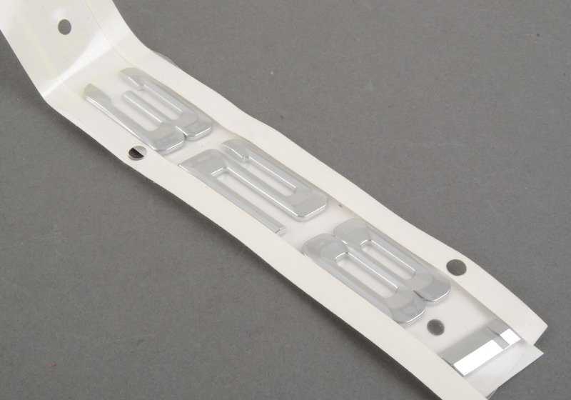 Emblema posteriore OM 51147183155 per BMW E91, E91N. BMW originale.