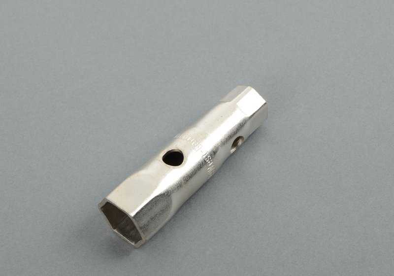 Juego de herramientas OEM 71111240890 para BMW E30, E31, E32, E34, E36, E38, E39, E46, E53, E60, E61, E63, E64, E65, E66, E70, E83, E90, E91, E92, E93. Original BMW.