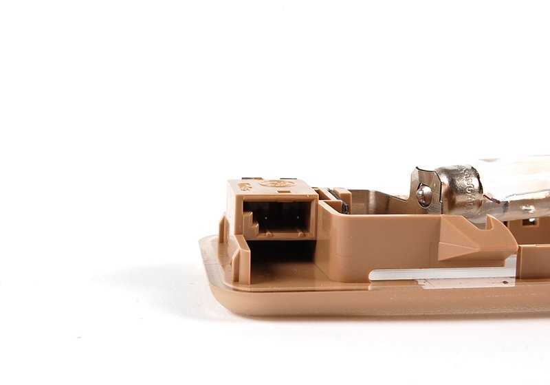 Luz de espejo izquierda OEM 63316962001 para BMW 3' E36, 3' E46, X3 E83, X5 E53... y más. Original BMW.