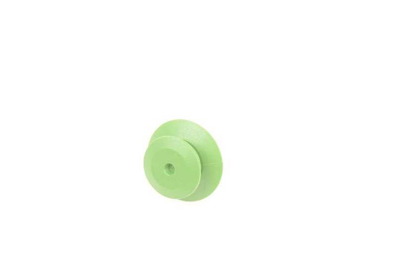 Clip de sujeción OEM 51498183309 para BMW E36. Usado en molduras interiores como la tapa del maletero. Original BMW.